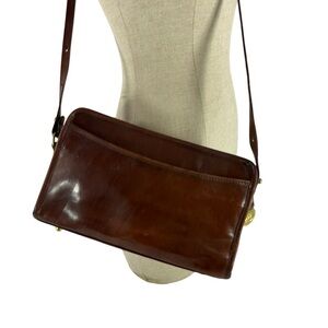 Genuine vintage BRAHMIN tan brown leather shoulder bag purse